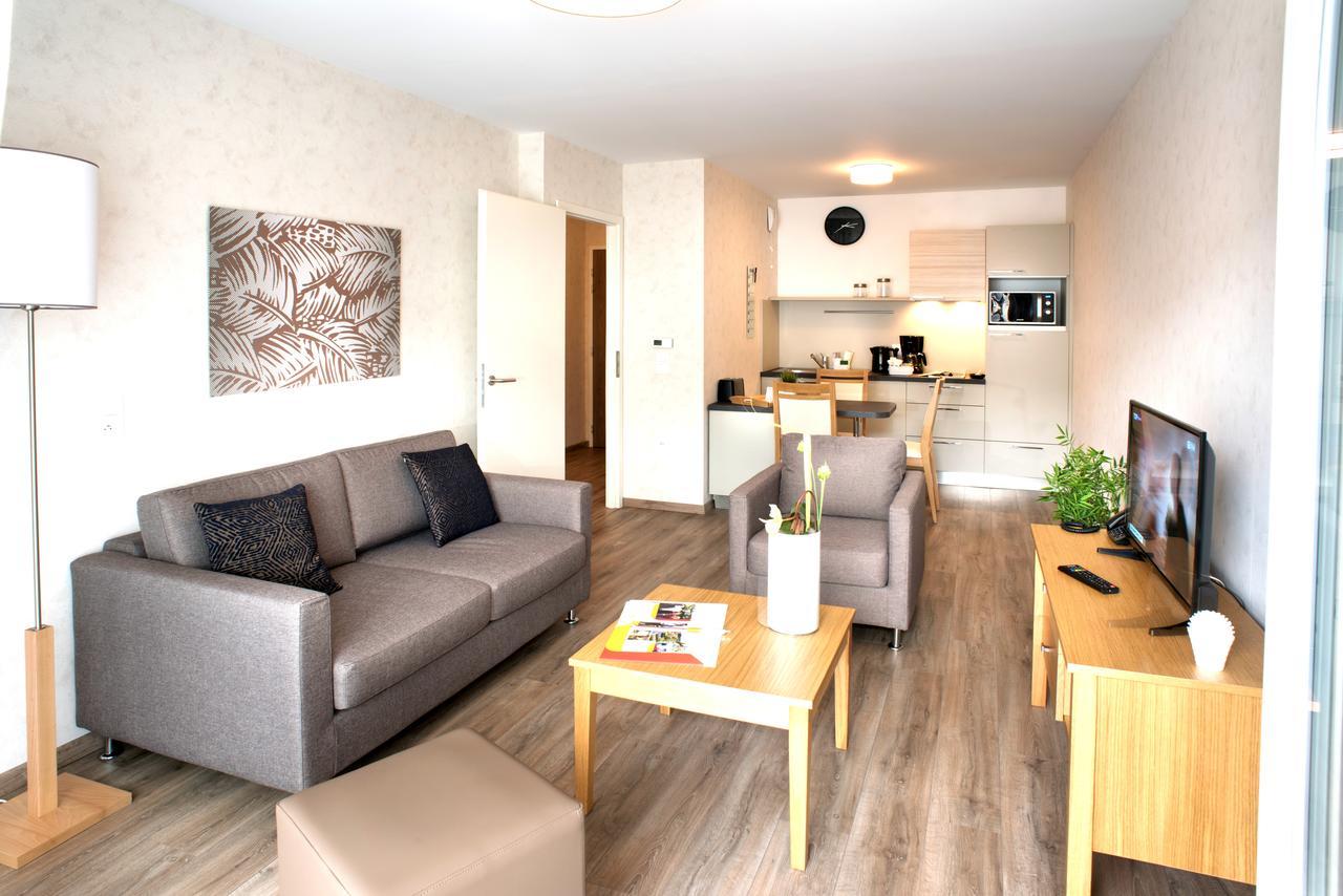 ティオンヴィル Domitys Le Pavillon De Dianeアパートホテル エクステリア 写真